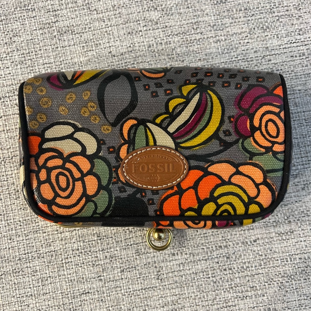 Fossil makeup bag
